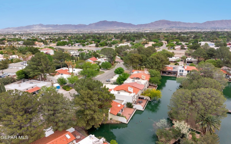 620 LAKEWAY Drive, El Paso, TX 79932, 2 Habitaciones Habitaciones , ,2 BañosBaños,Residential,En Venta,620 LAKEWAY Drive,0,941474