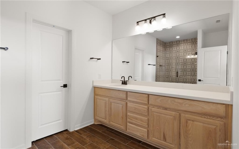 1024 W Star Flower Street, Edinburg, TX 78541, 3 Bedrooms Bedrooms, ,2 BathroomsBathrooms,Residential,For Sale,1024 W Star Flower Street,0,490762