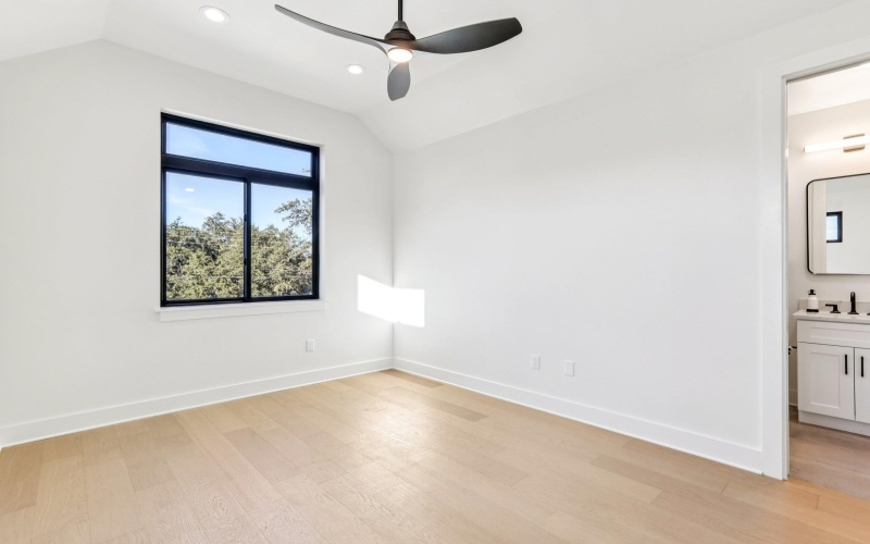 300 Deer Drive, Sunrise Beach, TX 78643, 5 Bedrooms Bedrooms, ,5 BathroomsBathrooms,Residential,For Sale,300 Deer Drive,0,176304