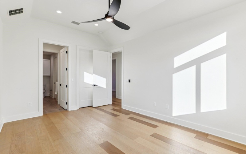 300 Deer Drive, Sunrise Beach, TX 78643, 5 Bedrooms Bedrooms, ,5 BathroomsBathrooms,Residential,For Sale,300 Deer Drive,0,176304