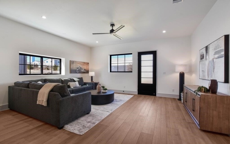 1301 O'Reilly Drive, Lakeway, TX 78734, 1 Dormitorio Habitaciones , ,1 BañoBaños,Residential,En Venta,1301 O'Reilly Drive,0,177322