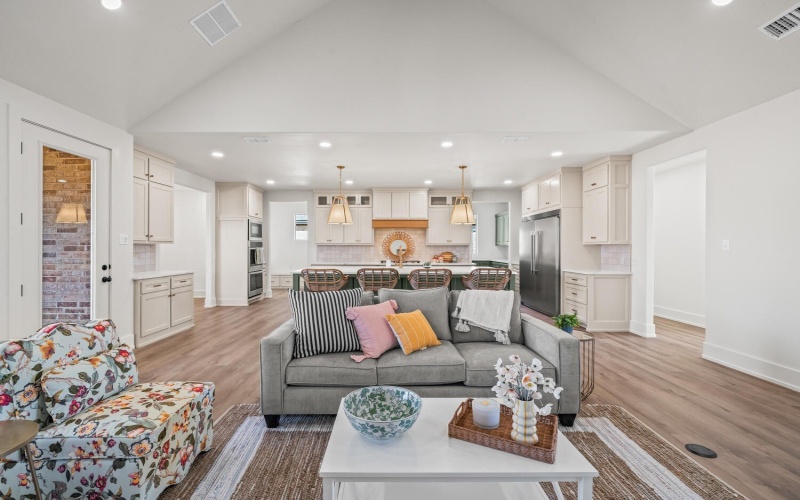 3806 136th Street, Lubbock, TX 79423, 4 Bedrooms Bedrooms, ,3 BathroomsBathrooms,Residential,For Sale,3806 136th Street,0,202604261