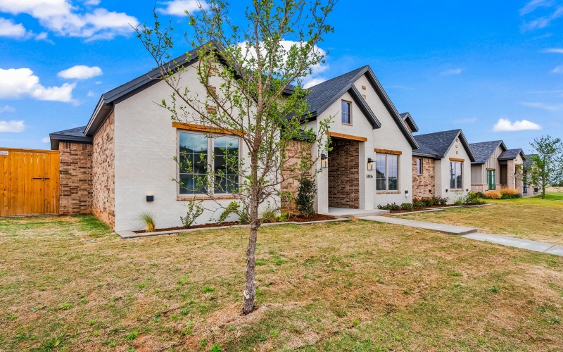 3806 136th Street, Lubbock, TX 79423, 4 Bedrooms Bedrooms, ,3 BathroomsBathrooms,Residential,For Sale,3806 136th Street,0,202604261