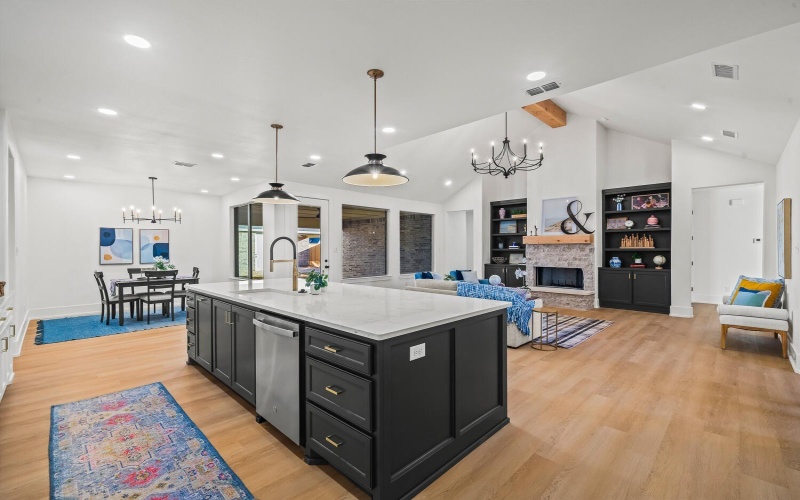 3814 136th Street, Lubbock, TX 79423, 4 Bedrooms Bedrooms, ,3 BathroomsBathrooms,Residential,For Sale,3814 136th Street,0,202604277