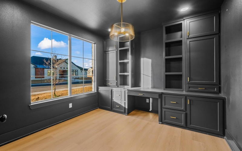 3814 136th Street, Lubbock, TX 79423, 4 Bedrooms Bedrooms, ,3 BathroomsBathrooms,Residential,For Sale,3814 136th Street,0,202604277