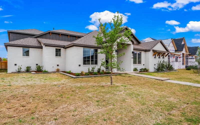 3814 136th Street, Lubbock, TX 79423, 4 Bedrooms Bedrooms, ,3 BathroomsBathrooms,Residential,For Sale,3814 136th Street,0,202604277