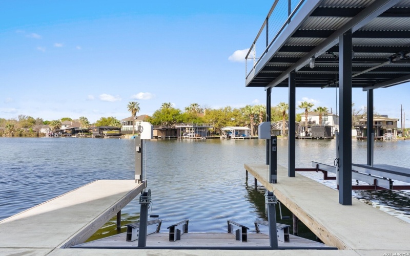 175 Pointview, TX 78654, 4 Bedrooms Bedrooms, ,5 BathroomsBathrooms,Residential,For Sale,175 Pointview,0,1953589