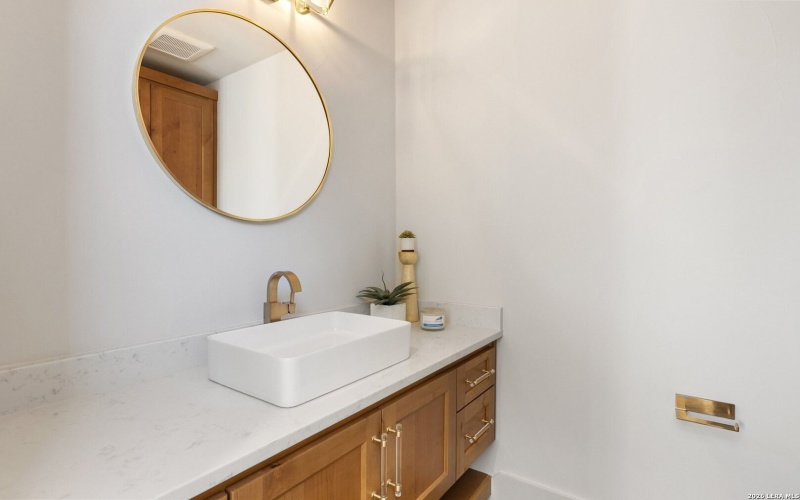 175 Pointview, TX 78654, 4 Bedrooms Bedrooms, ,5 BathroomsBathrooms,Residential,For Sale,175 Pointview,0,1953589