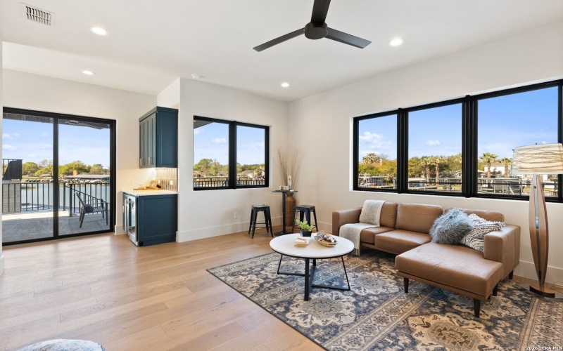 175 Pointview, TX 78654, 4 Bedrooms Bedrooms, ,5 BathroomsBathrooms,Residential,For Sale,175 Pointview,0,1953589