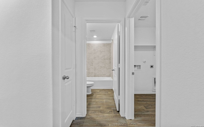 12524 Spoor Vly, Converse, TX 78109, 4 Bedrooms Bedrooms, ,2 BathroomsBathrooms,Residential,For Sale,12524 Spoor Vly,0,1954049