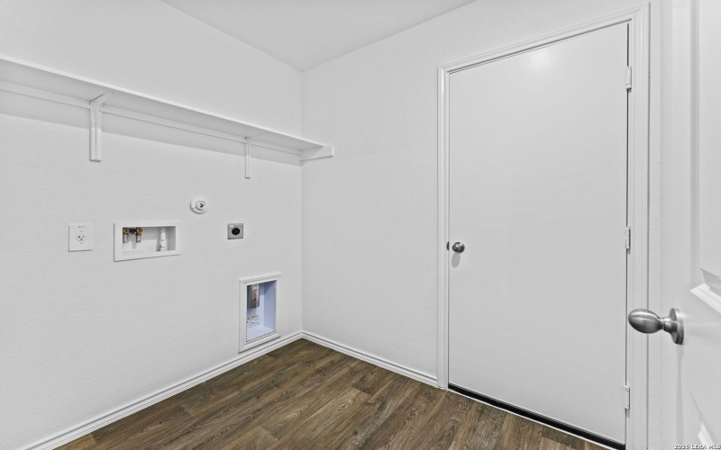 12524 Spoor Vly, Converse, TX 78109, 4 Bedrooms Bedrooms, ,2 BathroomsBathrooms,Residential,For Sale,12524 Spoor Vly,0,1954049