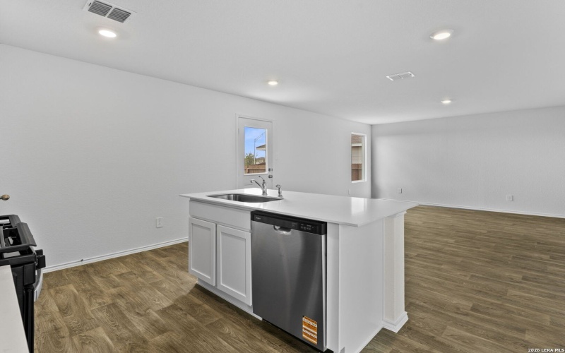 12618 Desert Fox, Converse, TX 78109, 4 Habitaciones Habitaciones , ,2 BañosBaños,Residential,En Venta,12618 Desert Fox,0,1954075