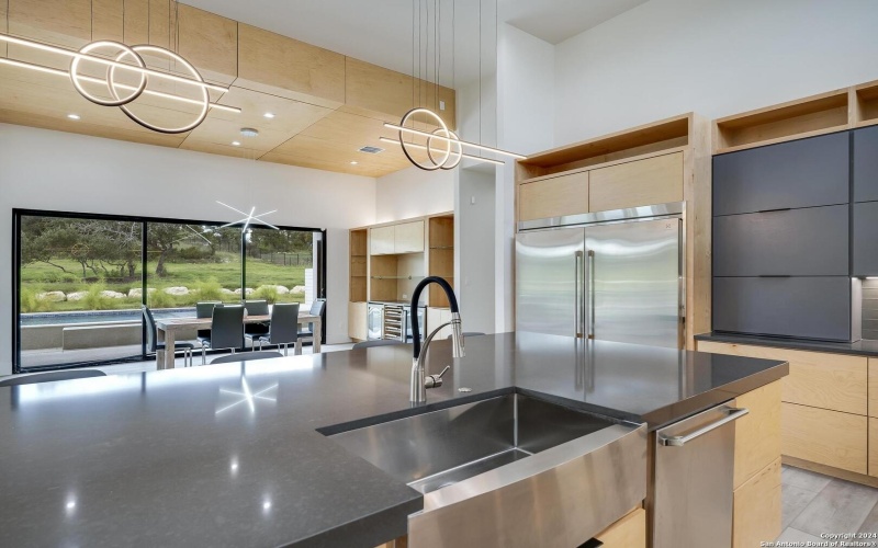 25907 Morhiss Pt, San Antonio, TX 78006, 4 Bedrooms Bedrooms, ,5 BathroomsBathrooms,Residential,For Sale,25907 Morhiss Pt,0,1954149