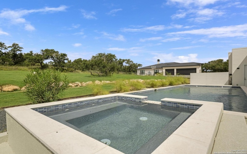 25907 Morhiss Pt, San Antonio, TX 78006, 4 Bedrooms Bedrooms, ,5 BathroomsBathrooms,Residential,For Sale,25907 Morhiss Pt,0,1954149