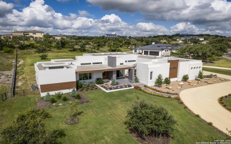 25907 Morhiss Pt, San Antonio, TX 78006, 4 Bedrooms Bedrooms, ,5 BathroomsBathrooms,Residential,For Sale,25907 Morhiss Pt,0,1954149