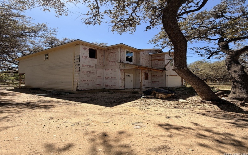 328 primrose, Poteet, TX 78065, 4 Bedrooms Bedrooms, ,2 BathroomsBathrooms,Residential,For Sale,328 primrose,0,1954223