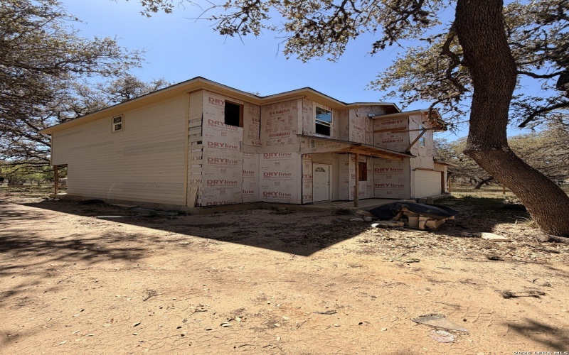 328 primrose, Poteet, TX 78065, 4 Bedrooms Bedrooms, ,2 BathroomsBathrooms,Residential,For Sale,328 primrose,0,1954223