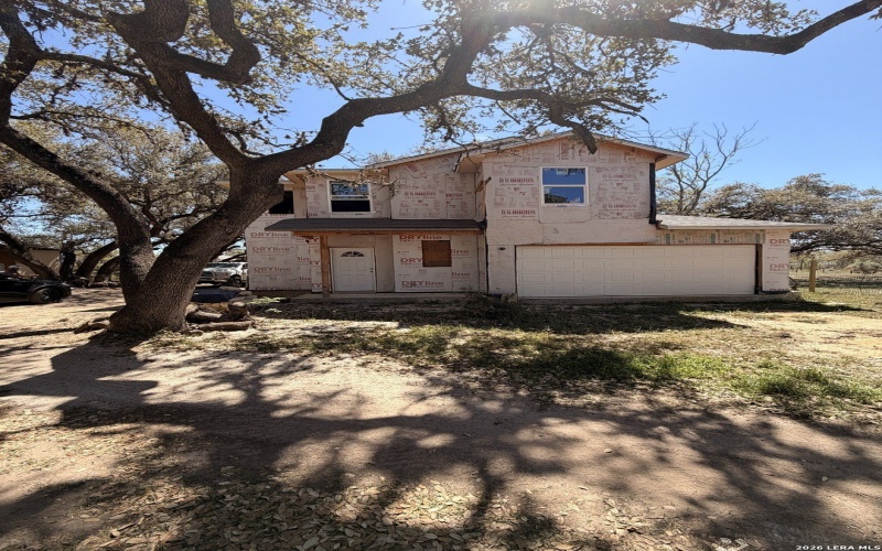 328 primrose, Poteet, TX 78065, 4 Bedrooms Bedrooms, ,2 BathroomsBathrooms,Residential,For Sale,328 primrose,0,1954223