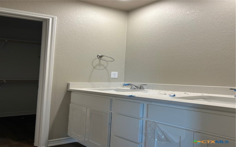 1618 Pima Trail, Harker Heights, TX 76548, 6 Bedrooms Bedrooms, ,5 BathroomsBathrooms,Residential Multi Family,For Sale,1618 Pima Trail,0,609361