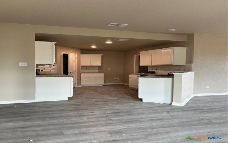 1618 Pima Trail, Harker Heights, TX 76548, 6 Bedrooms Bedrooms, ,5 BathroomsBathrooms,Residential Multi Family,For Sale,1618 Pima Trail,0,609361