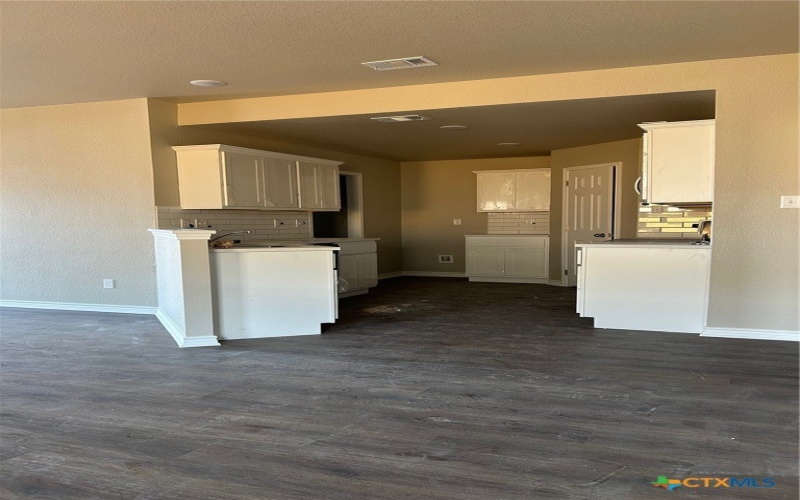 1618 Pima Trail, Harker Heights, TX 76548, 6 Bedrooms Bedrooms, ,5 BathroomsBathrooms,Residential Multi Family,For Sale,1618 Pima Trail,0,609361