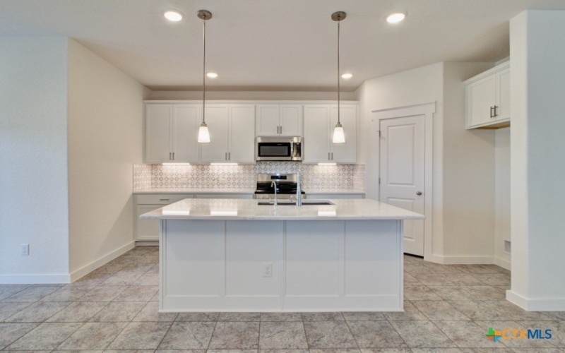 960 Tornado Ridge, New Braunfels, TX 78130, 5 Bedrooms Bedrooms, ,3 BathroomsBathrooms,Residential,For Sale,960 Tornado Ridge,0,609392