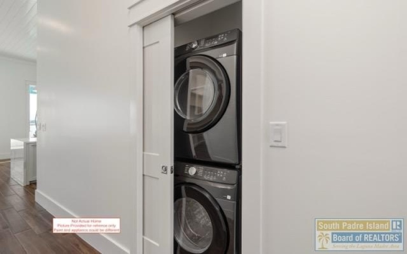 8210 Water St., South Padre Island, TX 78597, 3 Bedrooms Bedrooms, ,3 BathroomsBathrooms,Residential,For Sale,8210 Water St.,0,106079