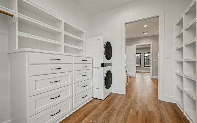 5439 Woodland Park Drive, College Station, TX 77845, 4 Bedrooms Bedrooms, ,3 BathroomsBathrooms,Residential,For Sale,5439 Woodland Park Drive,0,26003846