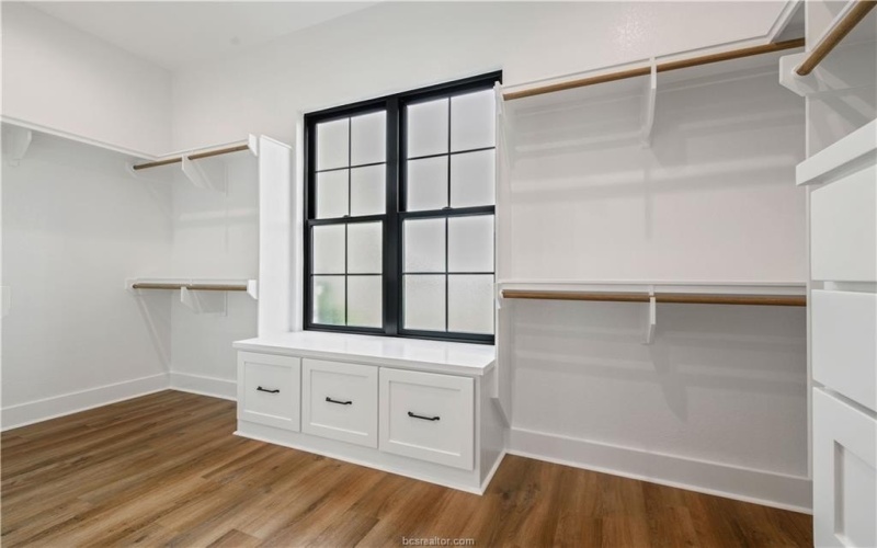 5439 Woodland Park Drive, College Station, TX 77845, 4 Bedrooms Bedrooms, ,3 BathroomsBathrooms,Residential,For Sale,5439 Woodland Park Drive,0,26003846