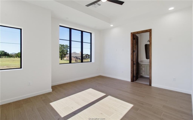 4558 Hicks Lane, College Station, TX 77845, 4 Bedrooms Bedrooms, ,5 BathroomsBathrooms,Residential,For Sale,4558 Hicks Lane,0,26003888