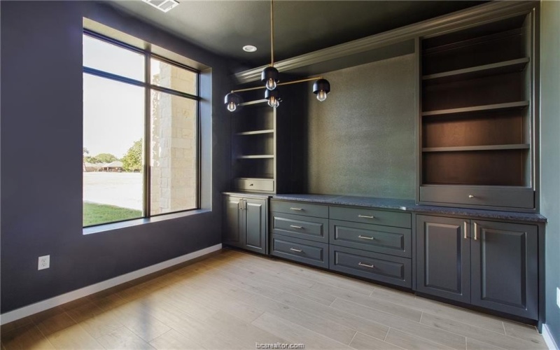 4558 Hicks Lane, College Station, TX 77845, 4 Bedrooms Bedrooms, ,5 BathroomsBathrooms,Residential,For Sale,4558 Hicks Lane,0,26003888