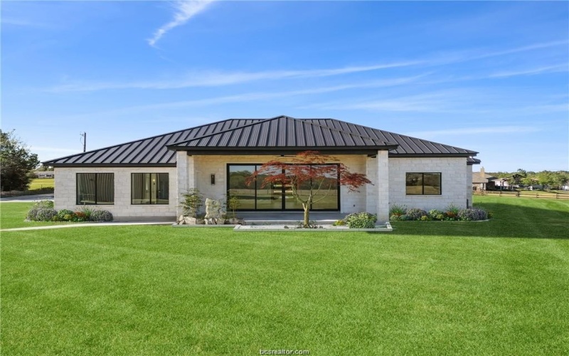 4558 Hicks Lane, College Station, TX 77845, 4 Bedrooms Bedrooms, ,5 BathroomsBathrooms,Residential,For Sale,4558 Hicks Lane,0,26003888