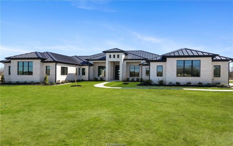 4558 Hicks Lane, College Station, TX 77845, 4 Bedrooms Bedrooms, ,5 BathroomsBathrooms,Residential,For Sale,4558 Hicks Lane,0,26003888