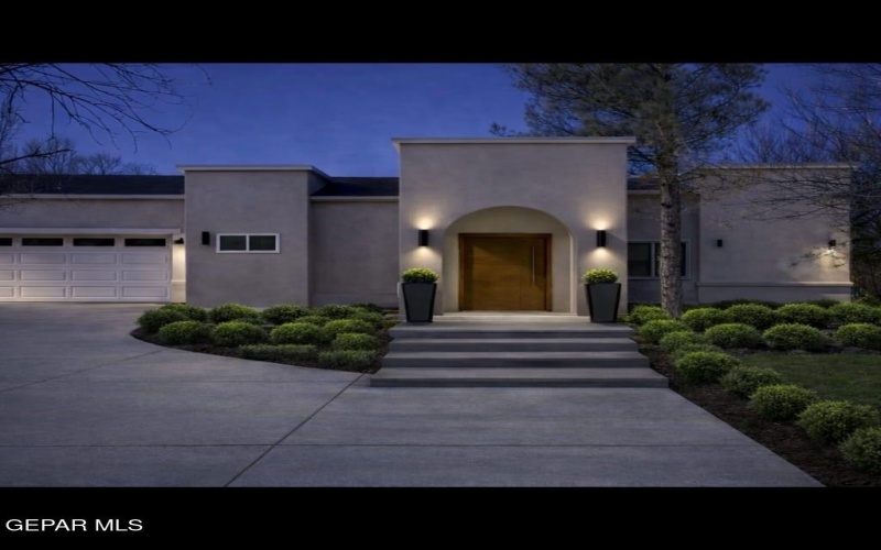 115 BIRD Avenue, El Paso, TX 79922, 3 Habitaciones Habitaciones , ,3 BañosBaños,Residential,En Venta,115 BIRD Avenue,0,941077