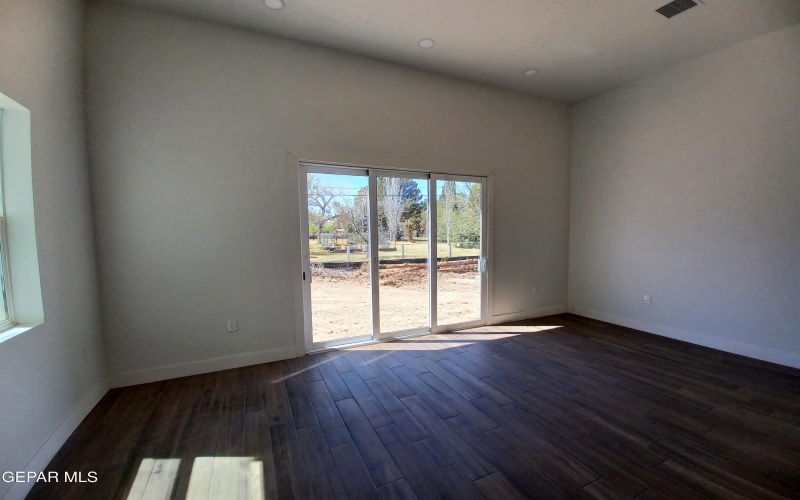 115 BIRD Avenue, El Paso, TX 79922, 3 Habitaciones Habitaciones , ,3 BañosBaños,Residential,En Venta,115 BIRD Avenue,0,941077