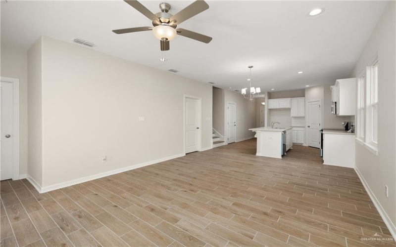 15617 N Brisas Street, McAllen, TX 78504, 3 Habitaciones Habitaciones , ,2 BañosBaños,Residential,En Venta,15617 N Brisas Street,0,483657