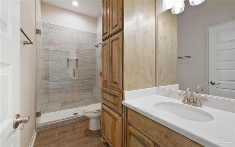 14918 Aqualina Way, McAllen, TX 78504, 4 Bedrooms Bedrooms, ,3 BathroomsBathrooms,Residential,For Sale,14918 Aqualina Way,0,486920