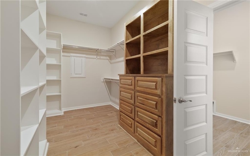 14918 Aqualina Way, McAllen, TX 78504, 4 Bedrooms Bedrooms, ,3 BathroomsBathrooms,Residential,For Sale,14918 Aqualina Way,0,486920