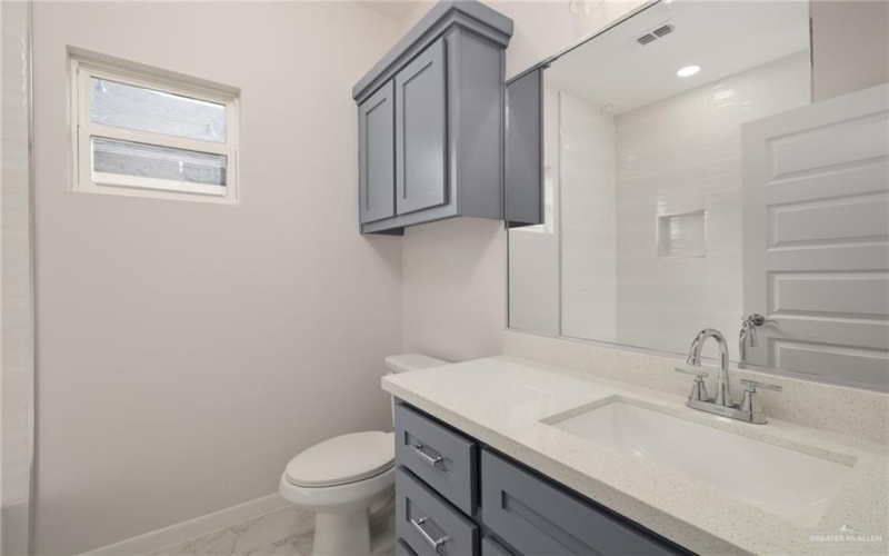 908 E 39th Street, San Juan, TX 78579, 3 Bedrooms Bedrooms, ,2 BathroomsBathrooms,Residential,For Sale,908 E 39th Street,0,500839