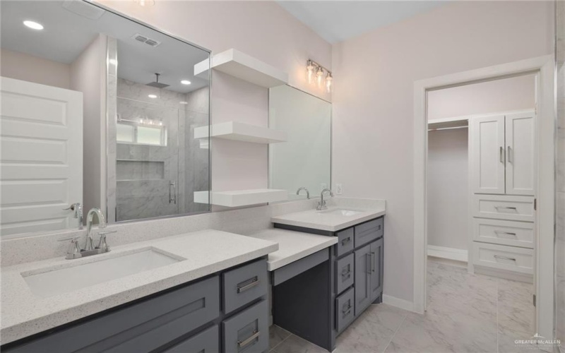 908 E 39th Street, San Juan, TX 78579, 3 Bedrooms Bedrooms, ,2 BathroomsBathrooms,Residential,For Sale,908 E 39th Street,0,500839