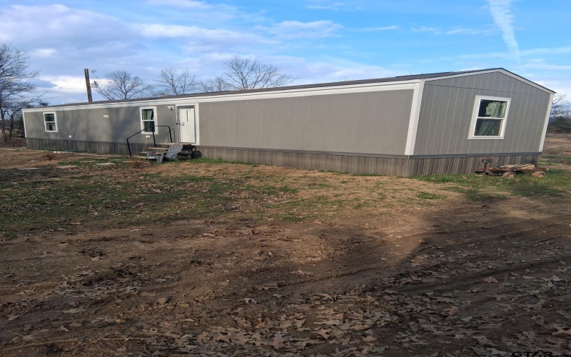 2332 County Road 1455, Mt Pleasant, TX 75455, 3 Bedrooms Bedrooms, ,2 BathroomsBathrooms,Residential,For Sale,2332 County Road 1455,0,26004657