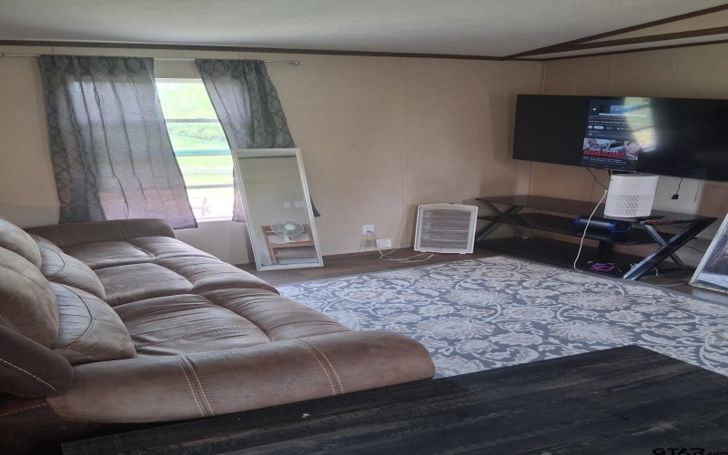 2332 County Road 1455, Mt Pleasant, TX 75455, 3 Bedrooms Bedrooms, ,2 BathroomsBathrooms,Residential,For Sale,2332 County Road 1455,0,26004657