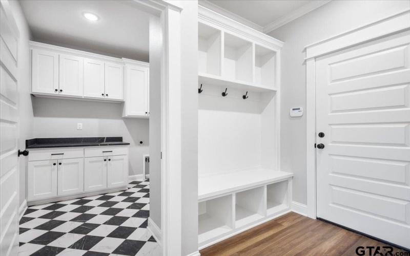 15274 County Road 1100, Tyler, TX 75703, 3 Bedrooms Bedrooms, ,2 BathroomsBathrooms,Residential,For Sale,15274 County Road 1100,0,26004674