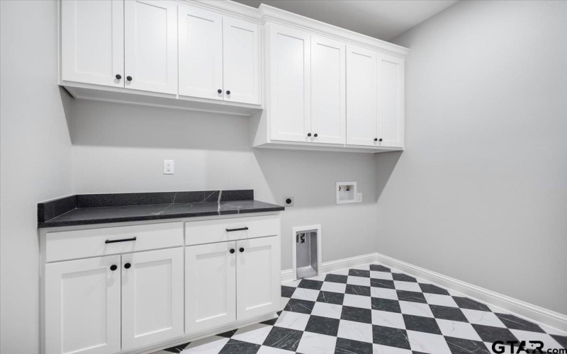 15274 County Road 1100, Tyler, TX 75703, 3 Bedrooms Bedrooms, ,2 BathroomsBathrooms,Residential,For Sale,15274 County Road 1100,0,26004674