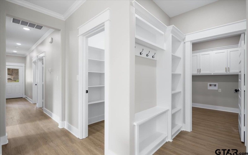 307 S Langham St, Troup, TX 75789, 3 Bedrooms Bedrooms, ,2 BathroomsBathrooms,Residential,For Sale,307 S Langham St,0,26004675