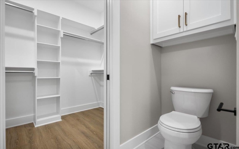 307 S Langham St, Troup, TX 75789, 3 Bedrooms Bedrooms, ,2 BathroomsBathrooms,Residential,For Sale,307 S Langham St,0,26004675