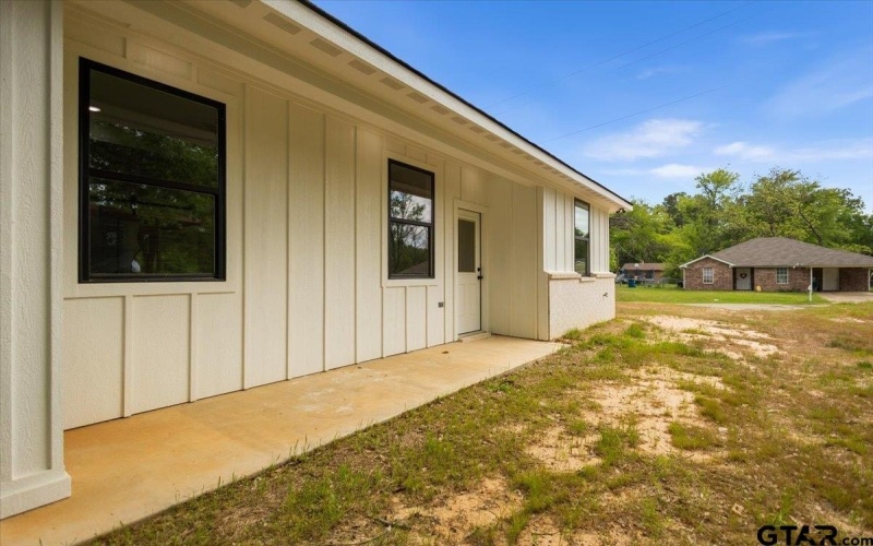 307 S Langham St, Troup, TX 75789, 3 Bedrooms Bedrooms, ,2 BathroomsBathrooms,Residential,For Sale,307 S Langham St,0,26004675