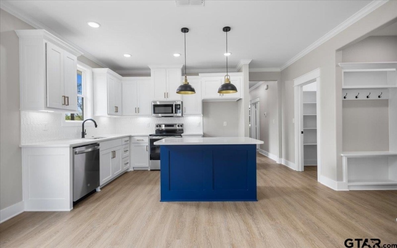 307 S Langham St, Troup, TX 75789, 3 Bedrooms Bedrooms, ,2 BathroomsBathrooms,Residential,For Sale,307 S Langham St,0,26004675