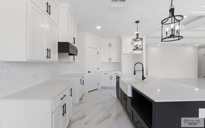 112 MARIGOLD RD, LOS FRESNOS, TX 78566, 3 Bedrooms Bedrooms, ,2 BathroomsBathrooms,Residential,For Sale,112 MARIGOLD RD,0,29775212