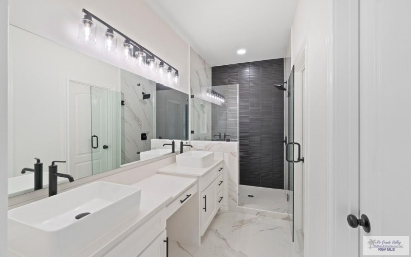 112 MARIGOLD RD, LOS FRESNOS, TX 78566, 3 Bedrooms Bedrooms, ,2 BathroomsBathrooms,Residential,For Sale,112 MARIGOLD RD,0,29775212